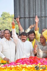 NTR Family Visit to NTR Ghat 2016